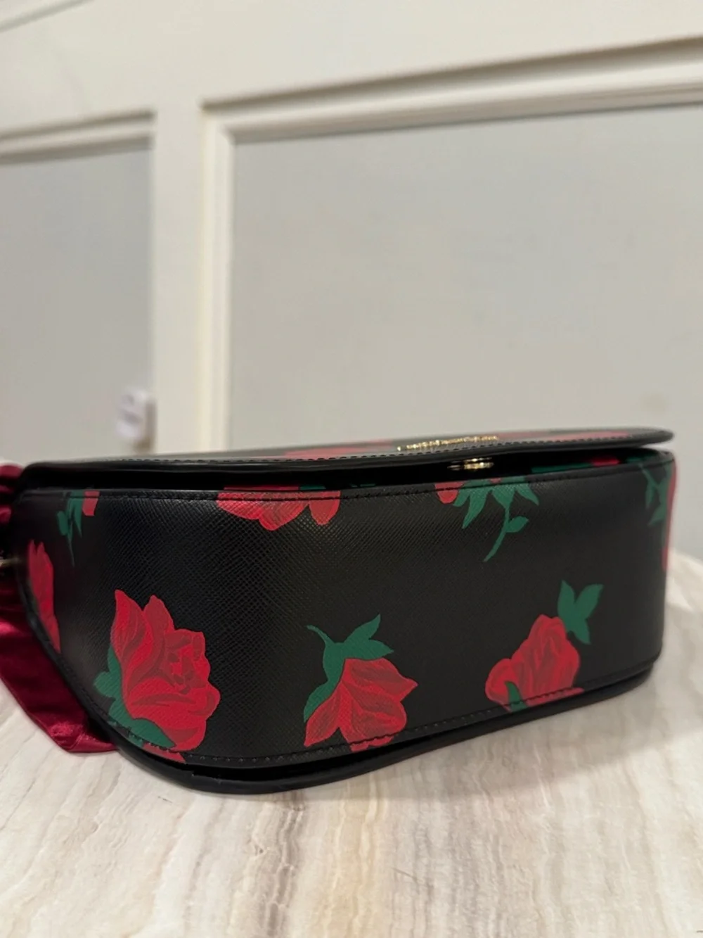 Kate Spade Bag Madison Rose Toss Printed Black Saddle Crossbody - Picture 9 of 17